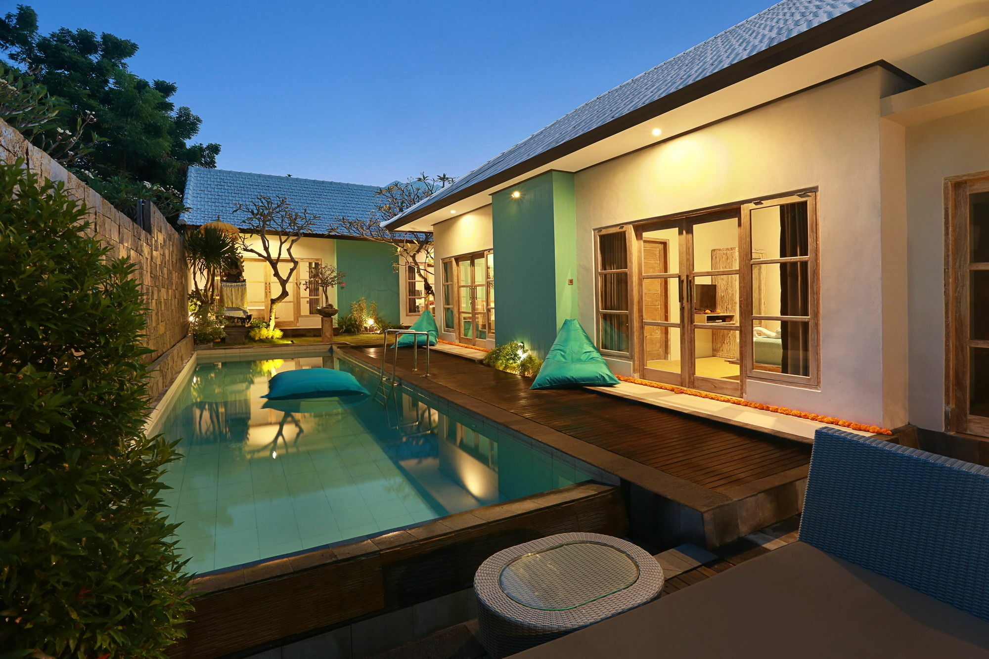 อากาซา วิลลา ตูลัมเบน Hotel ทูลัมเบน ภายนอก รูปภาพ